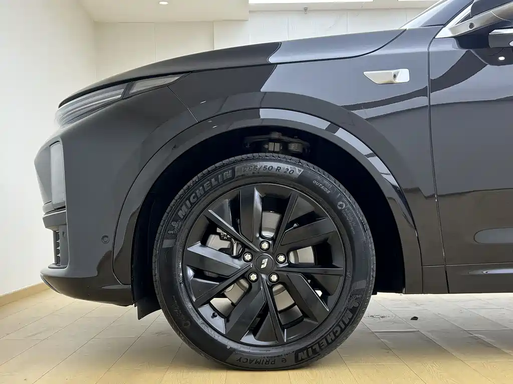 Li Auto Li L7 — миниатюра 5