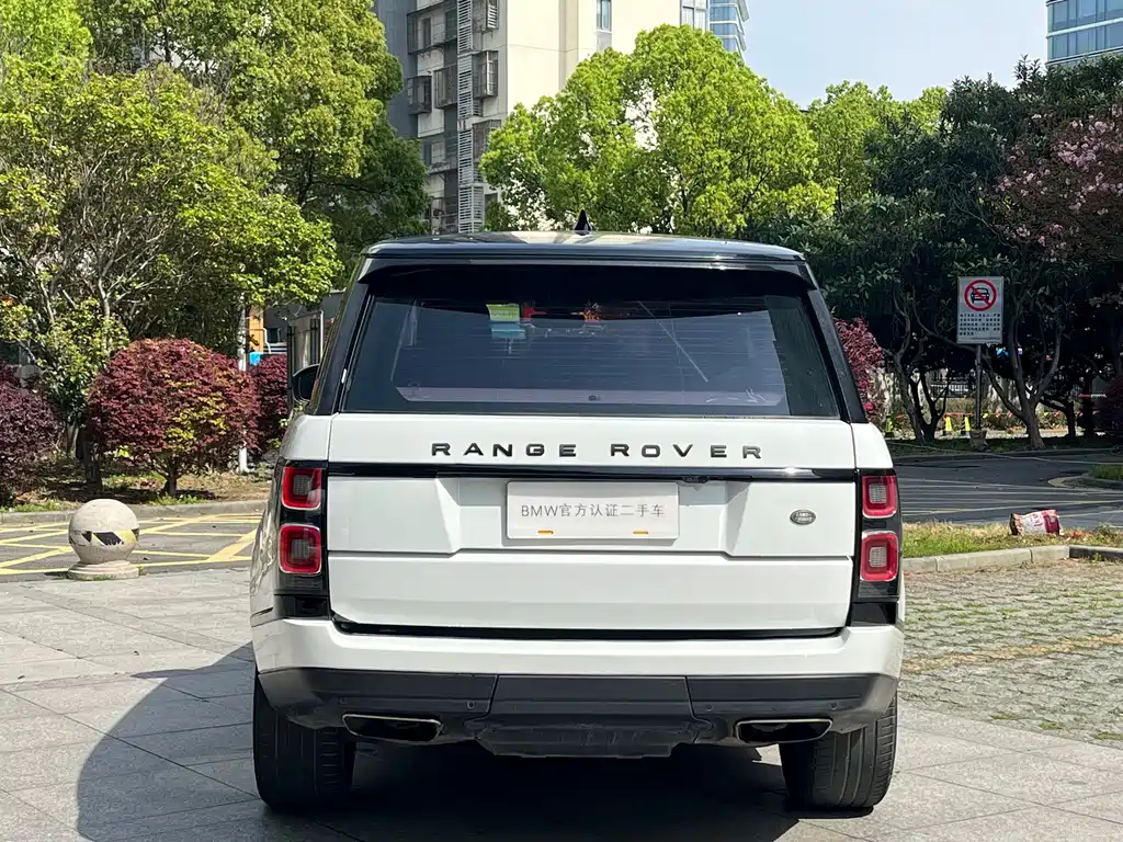 Land Rover Range Rover — миниатюра 16