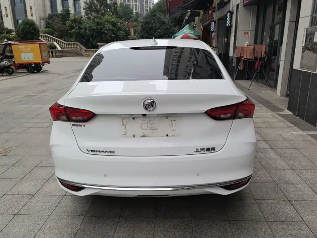 Buick Verano — миниатюра 6