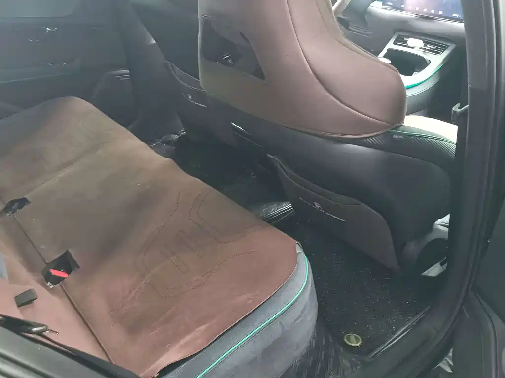 BYD Han — миниатюра 8