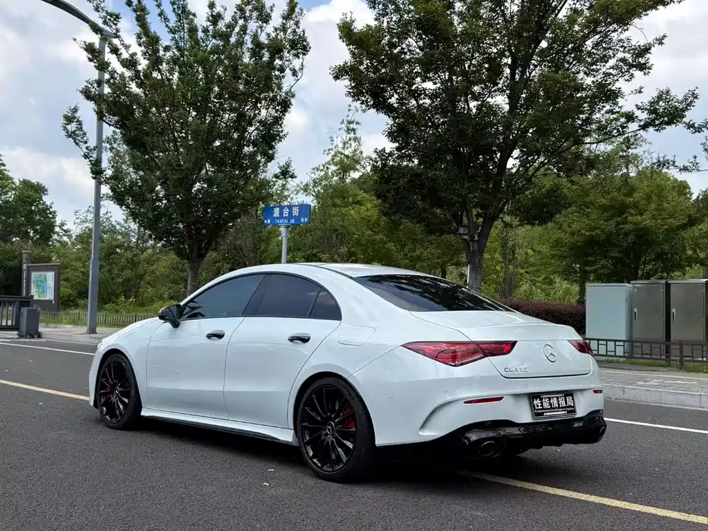 Mercedes-Benz CLA AMG — миниатюра 7