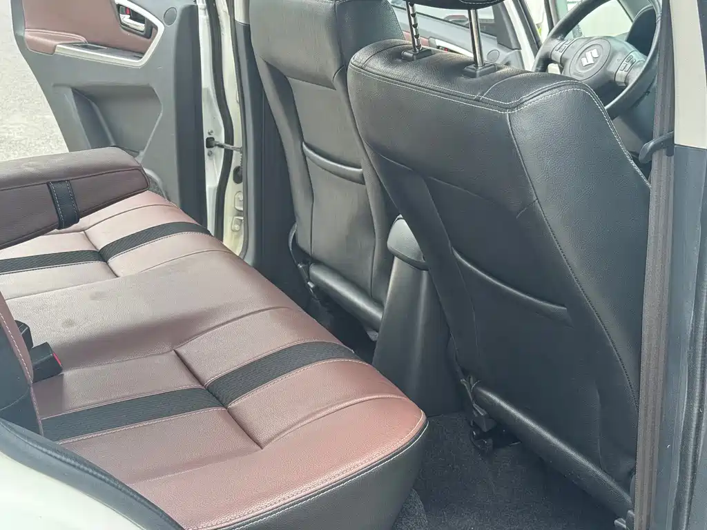 Suzuki SX4 — миниатюра 17