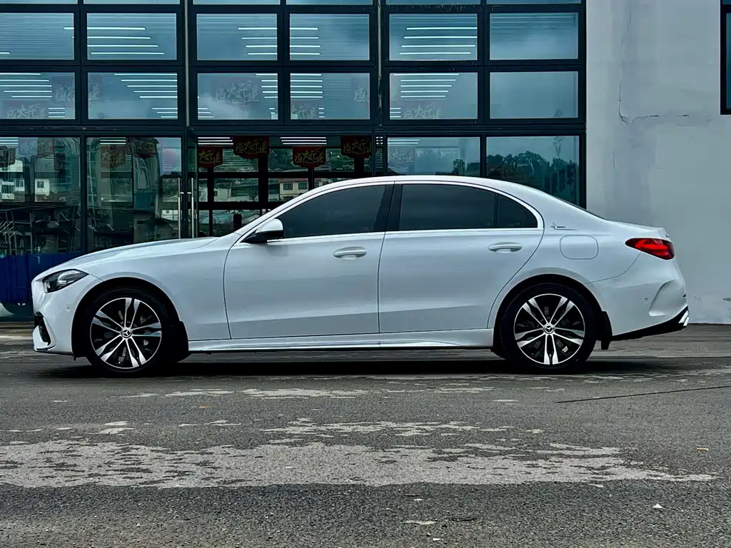 Mercedes-Benz C-Class New Energy C 350 eL, фото 11