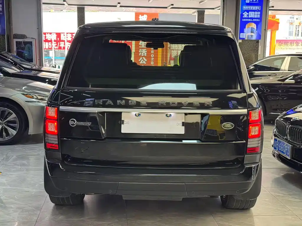 Land Rover Range Rover — миниатюра 12