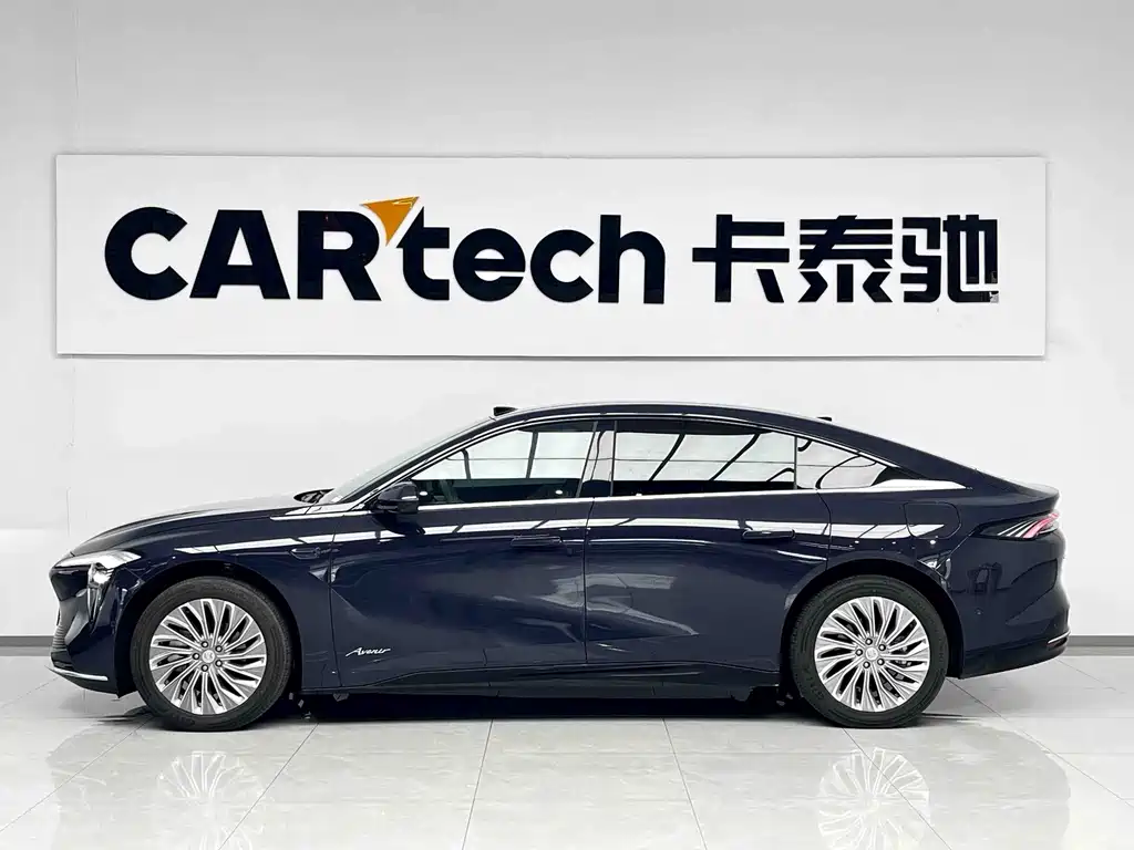 Buick Electra L7 — миниатюра 3