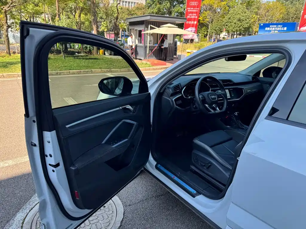 Audi Q3 Sportback — миниатюра 12