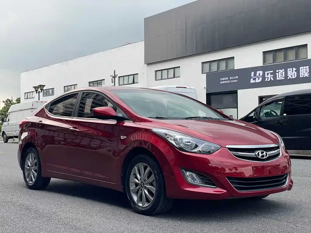 Hyundai Elantra Langdong — миниатюра 3