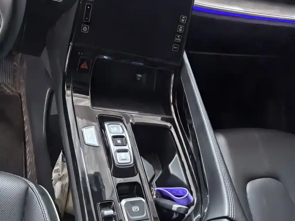 Hyundai Custo — миниатюра 14