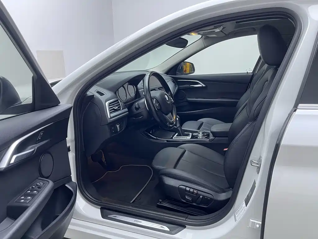 BMW 1 Series — миниатюра 11