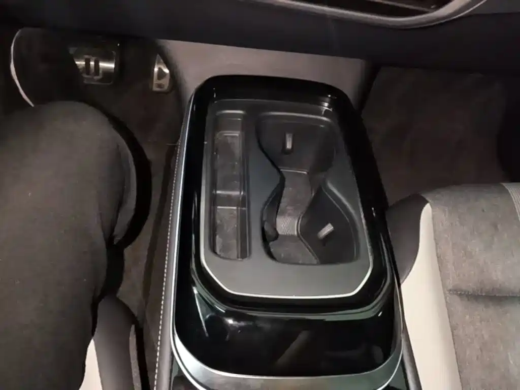 Volkswagen ID.4 Crozz — миниатюра 14