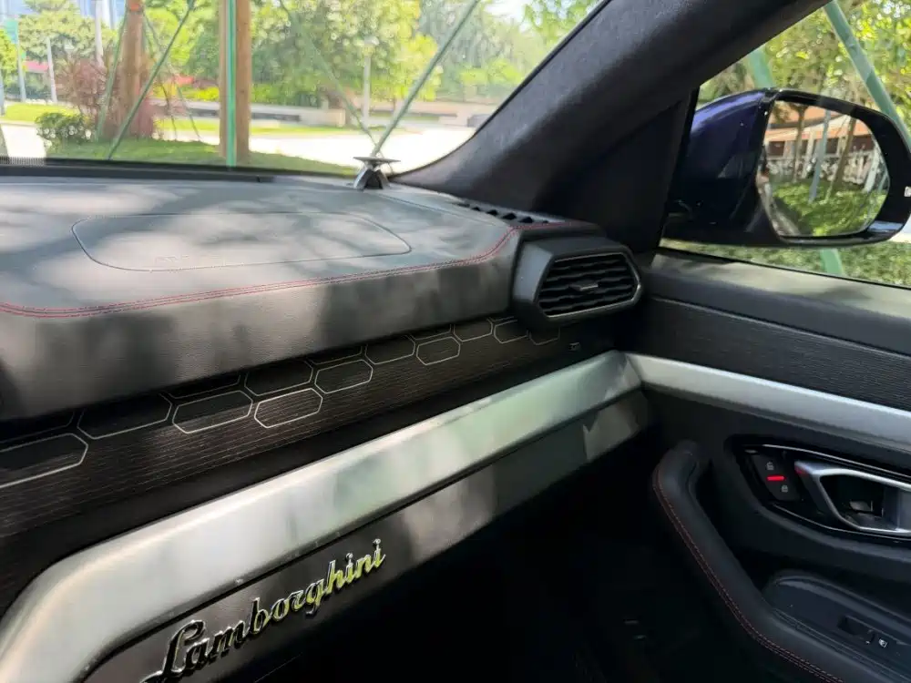 Lamborghini Urus — миниатюра 7
