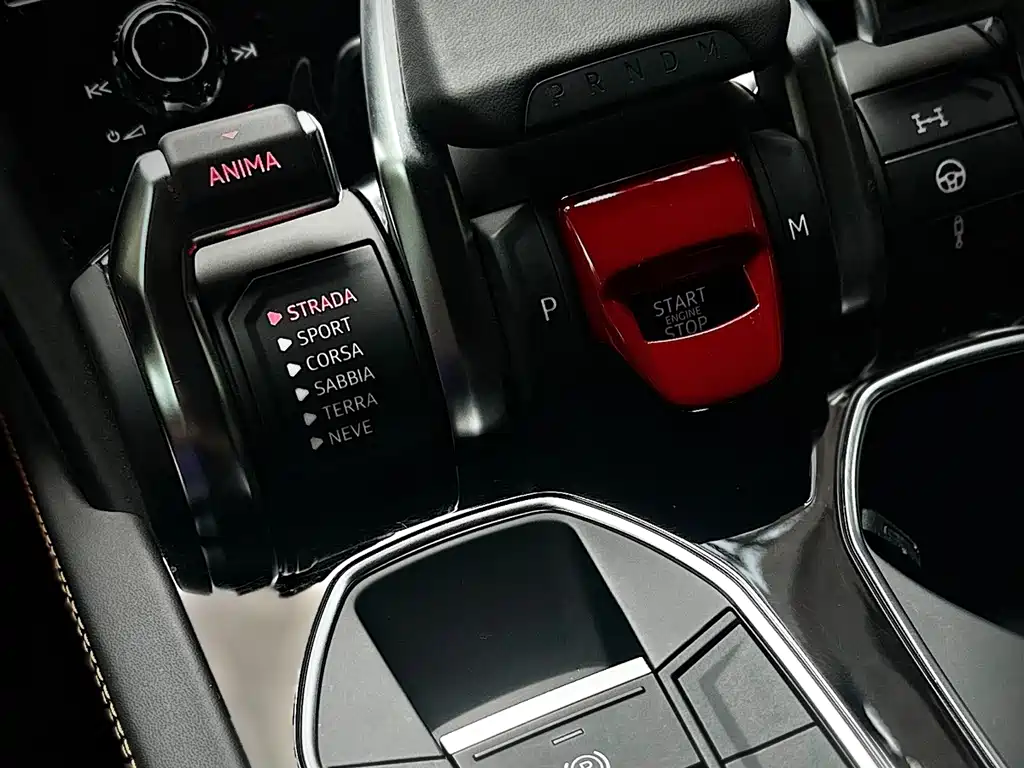 Lamborghini Urus — миниатюра 11