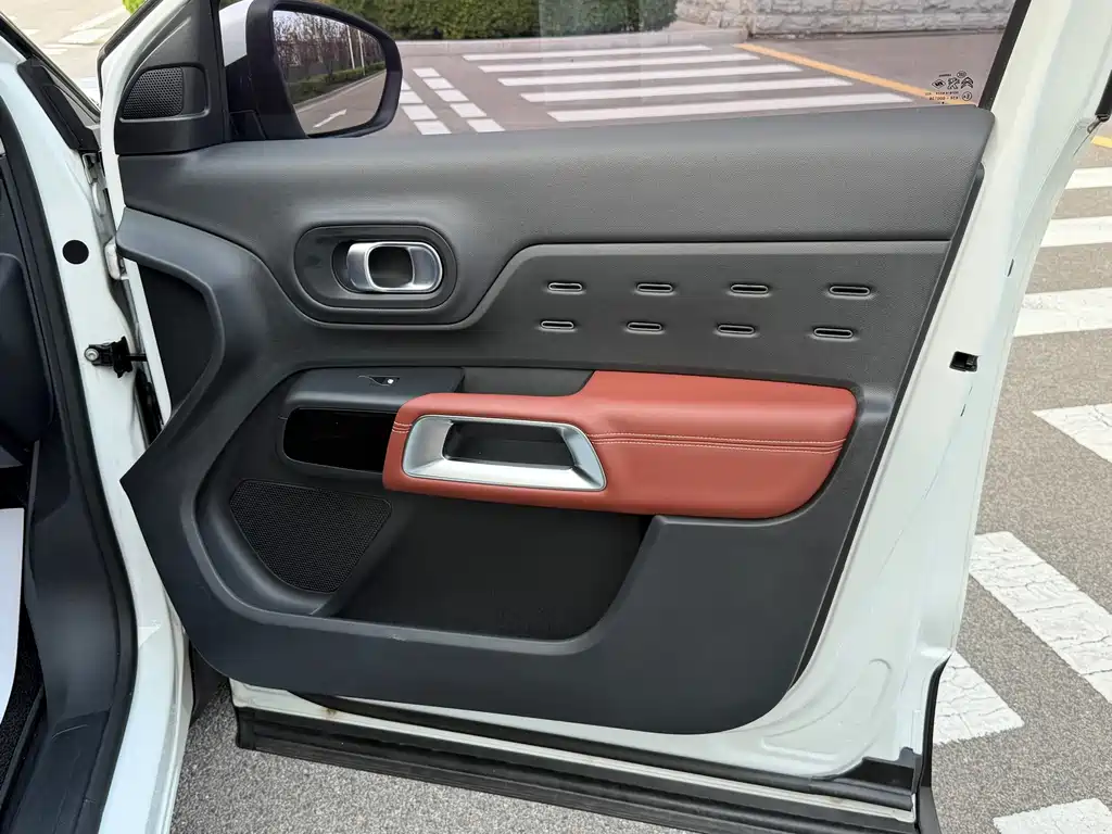Citroen C5 AIRCROSS — миниатюра 16