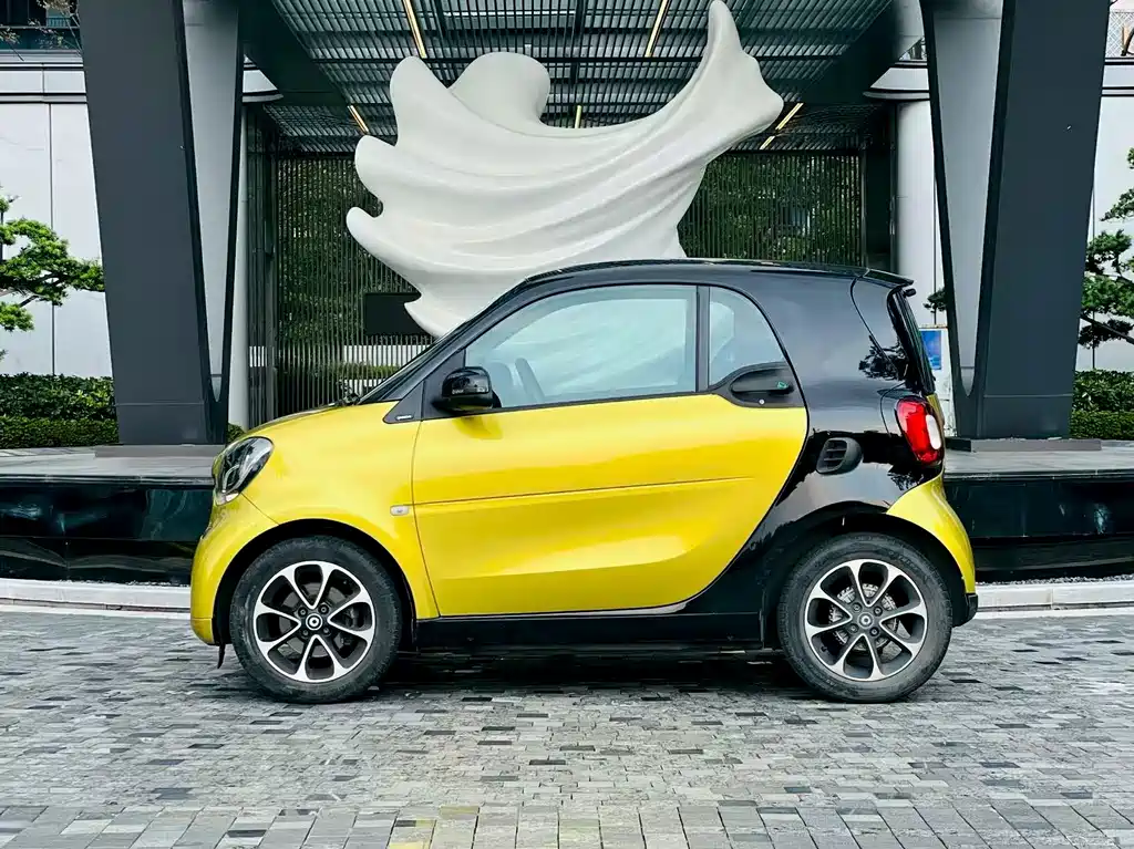 smart Smart Fortwo — миниатюра 7