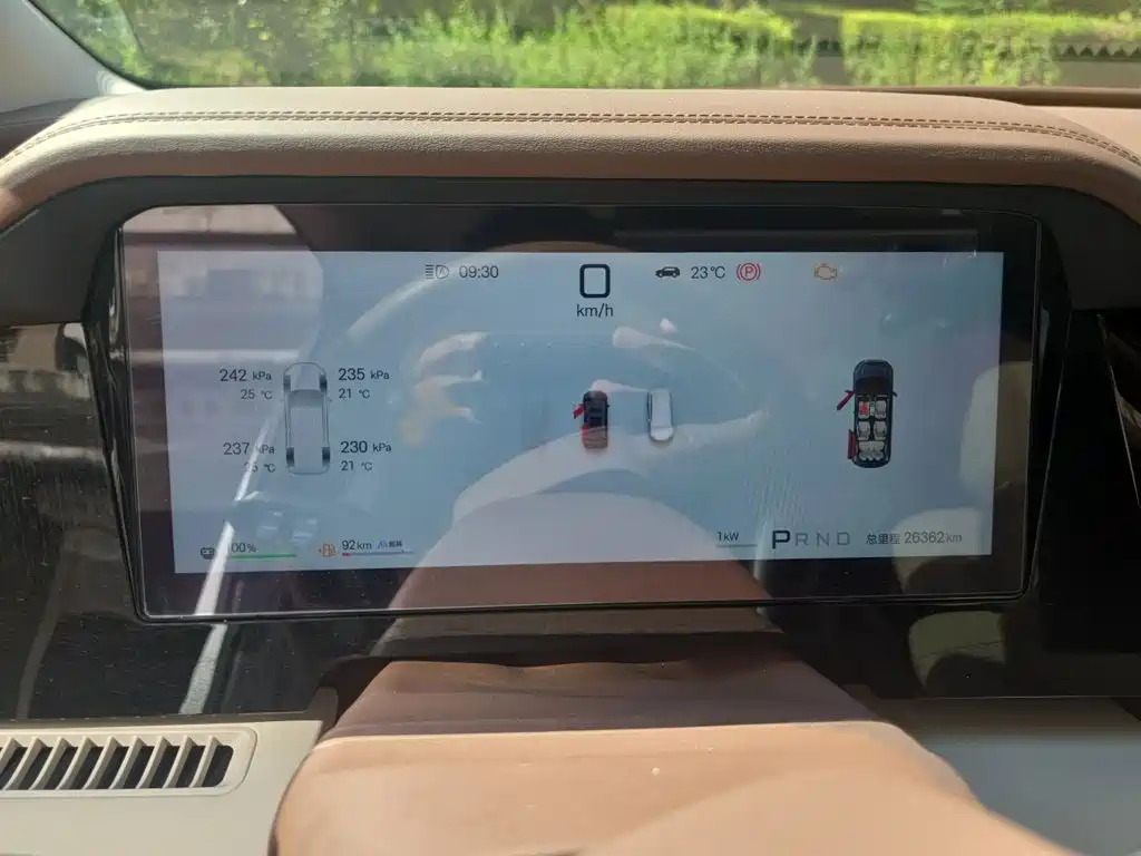 BYD Xia — миниатюра 4