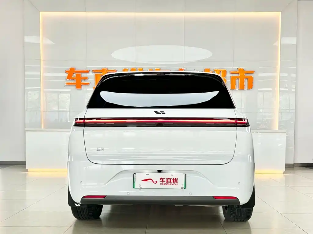 Li Auto IDEAL L6