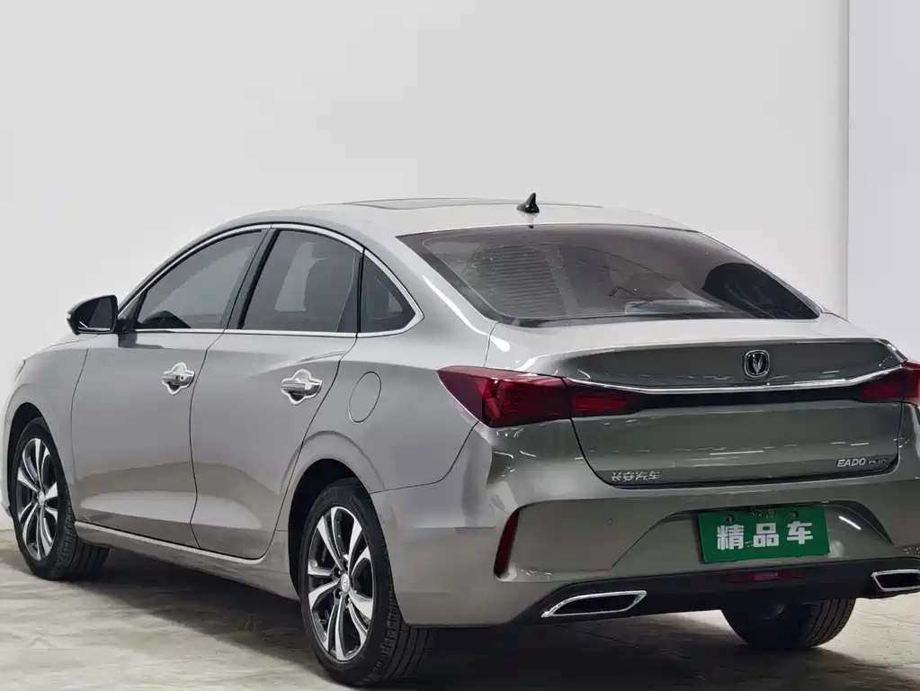 Changan Eado — миниатюра 6