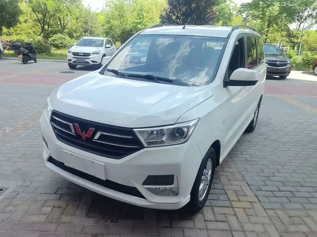 Wuling Hongguang 2021