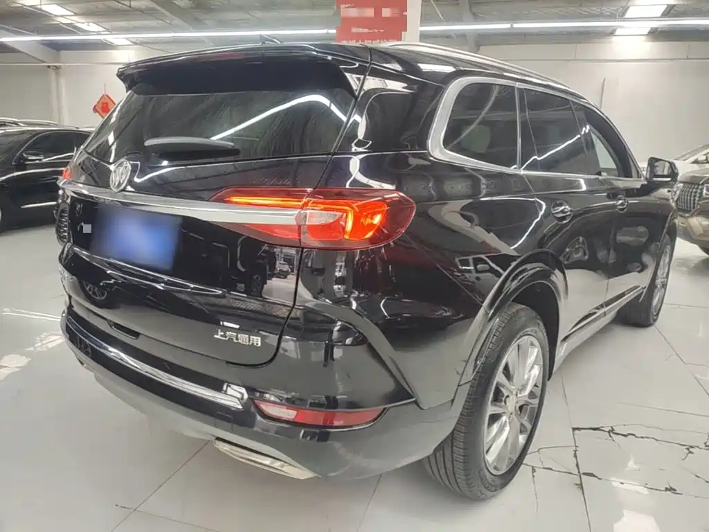 Buick Enclave — миниатюра 7