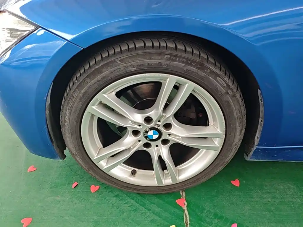 BMW 3 Series — миниатюра 23