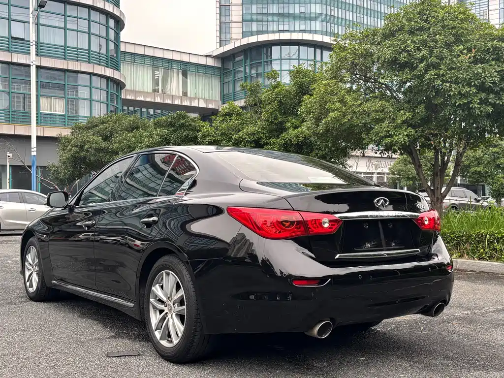 Infiniti Q50L — миниатюра 4
