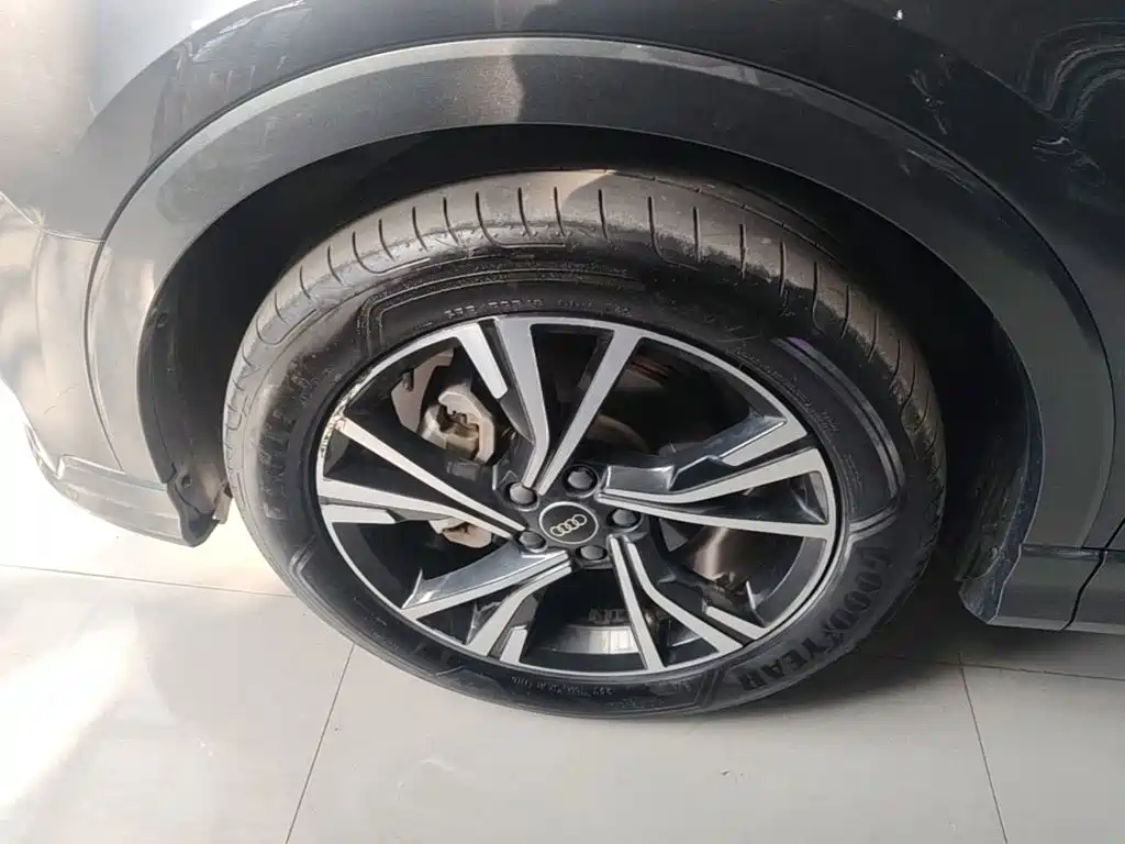Audi Q3 Sportback — миниатюра 23