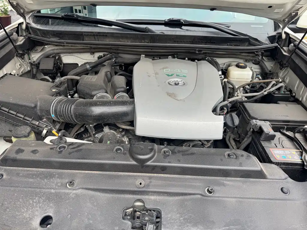 Toyota Prado — миниатюра 7