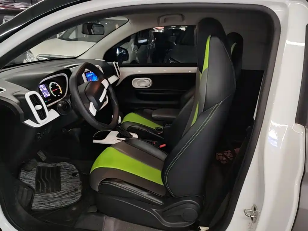 Roewe Clever — миниатюра 15