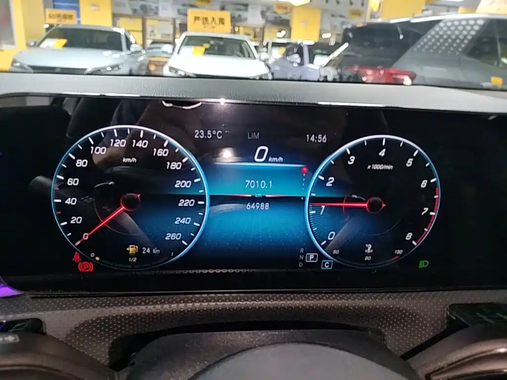 Mercedes-Benz A-Class — миниатюра 16