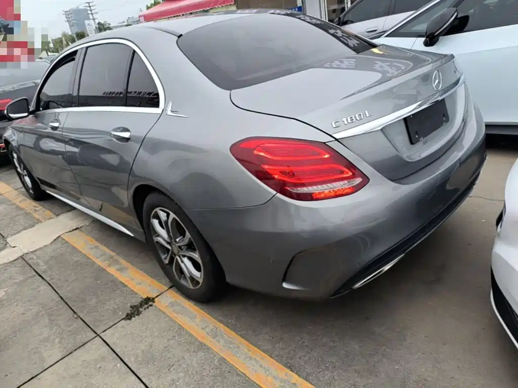 Mercedes-Benz C-Class — миниатюра 5