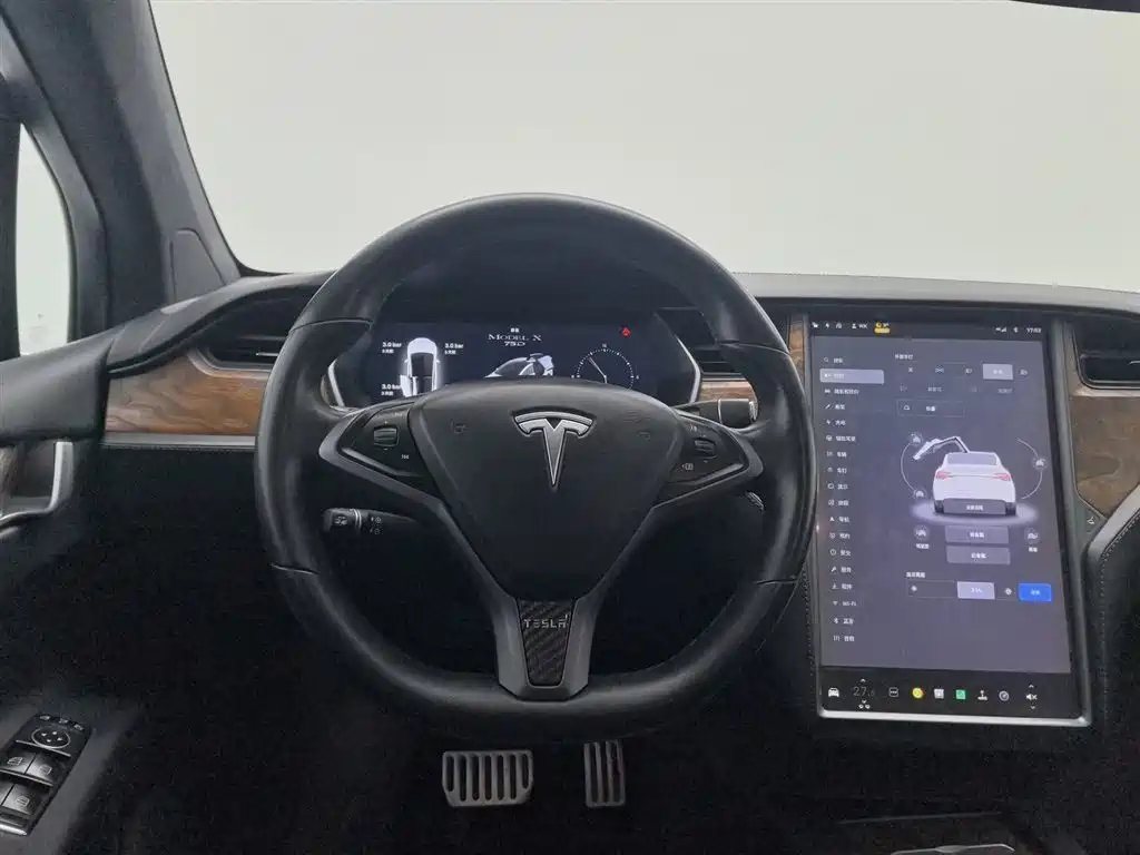 TESLA MODEL X
