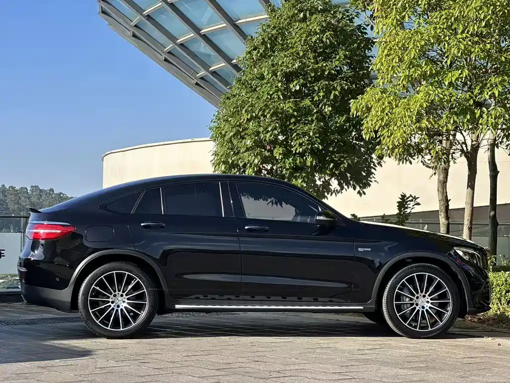 Mercedes-Benz GLC Coupe AMG — миниатюра 24