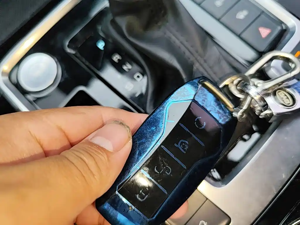 BYD Tang — миниатюра 9