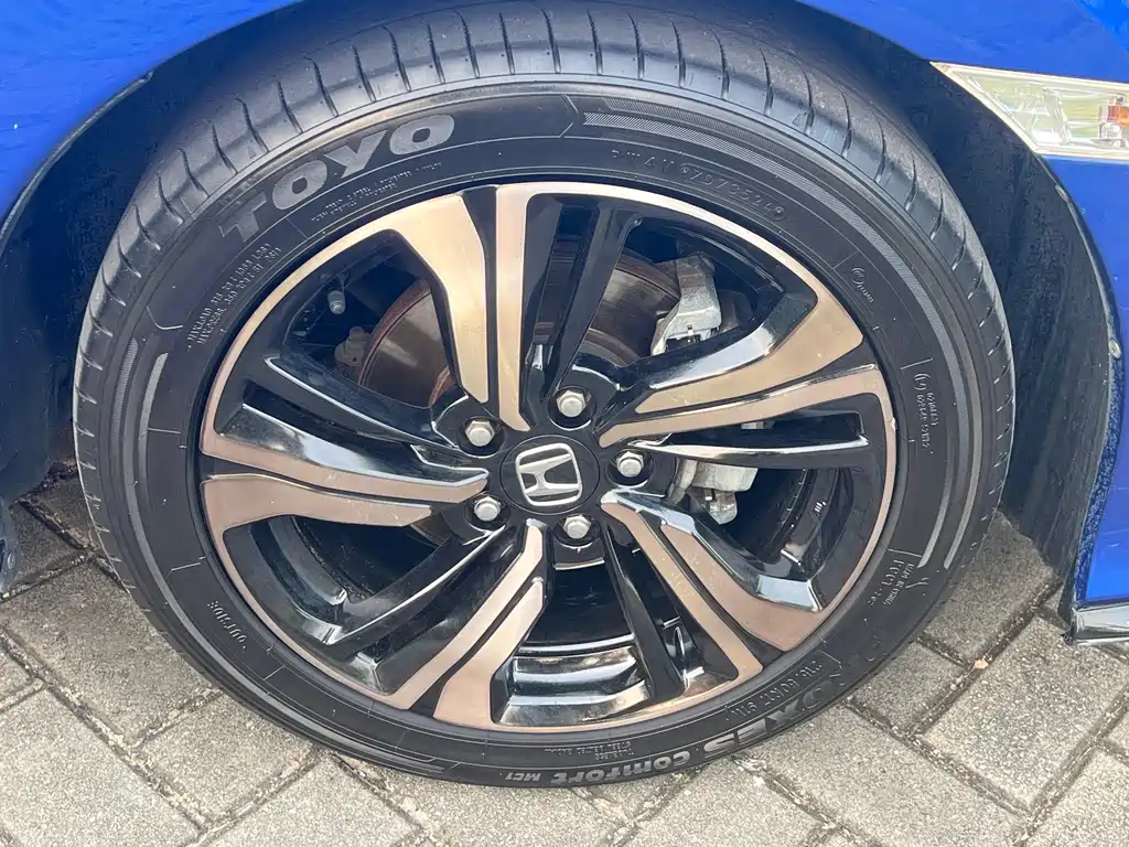 Honda Civic — миниатюра 5