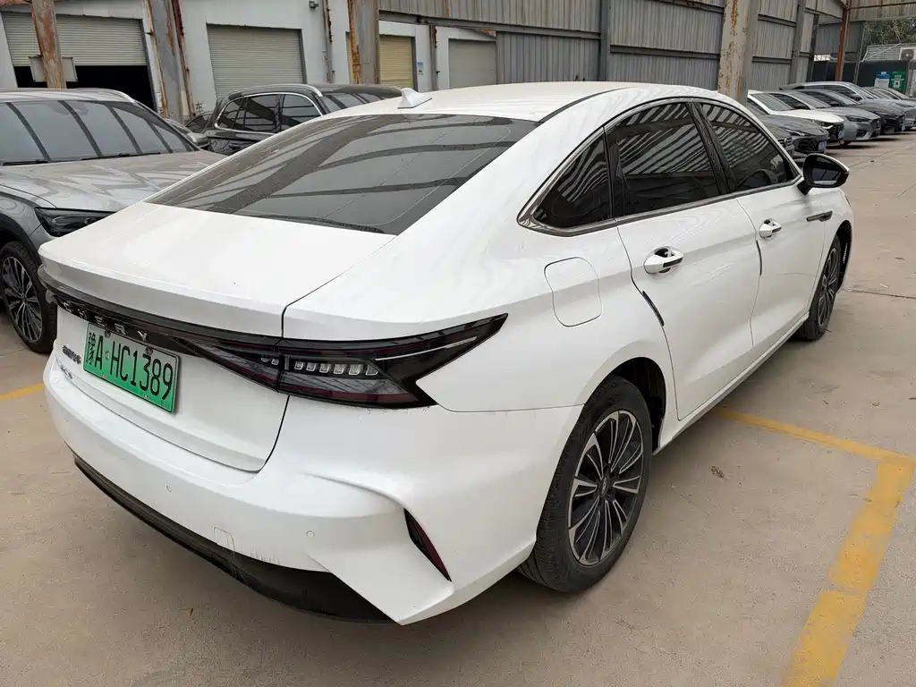 Fulwin Fengyun A8 — миниатюра 8