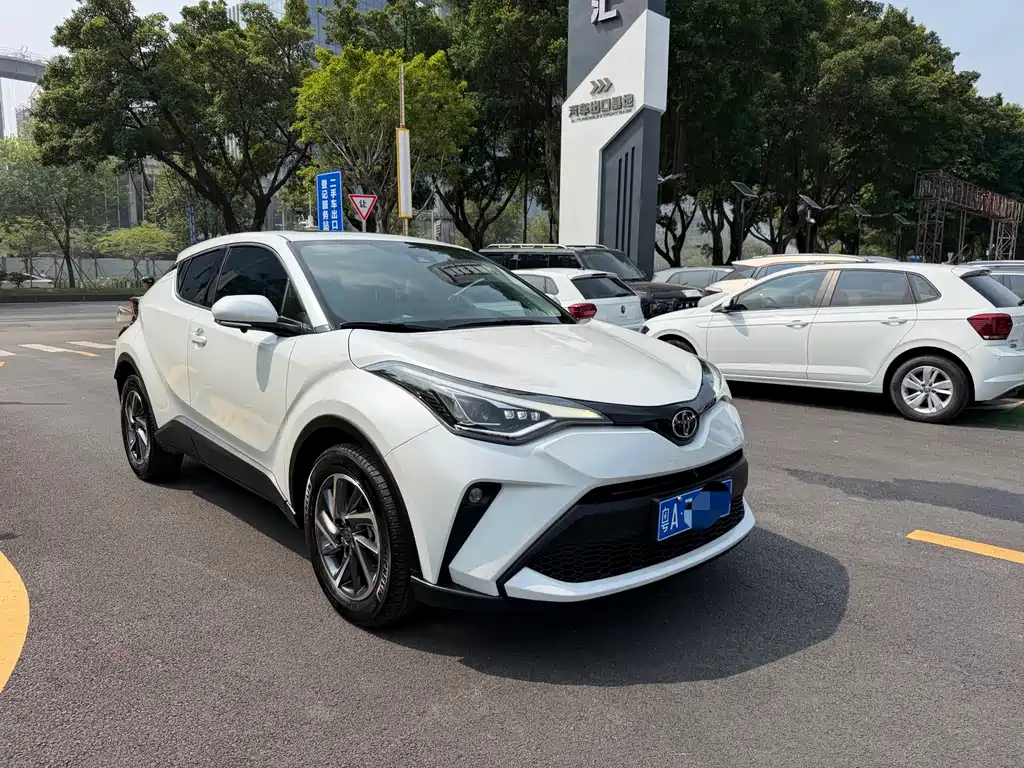 Toyota C-HR — миниатюра 3