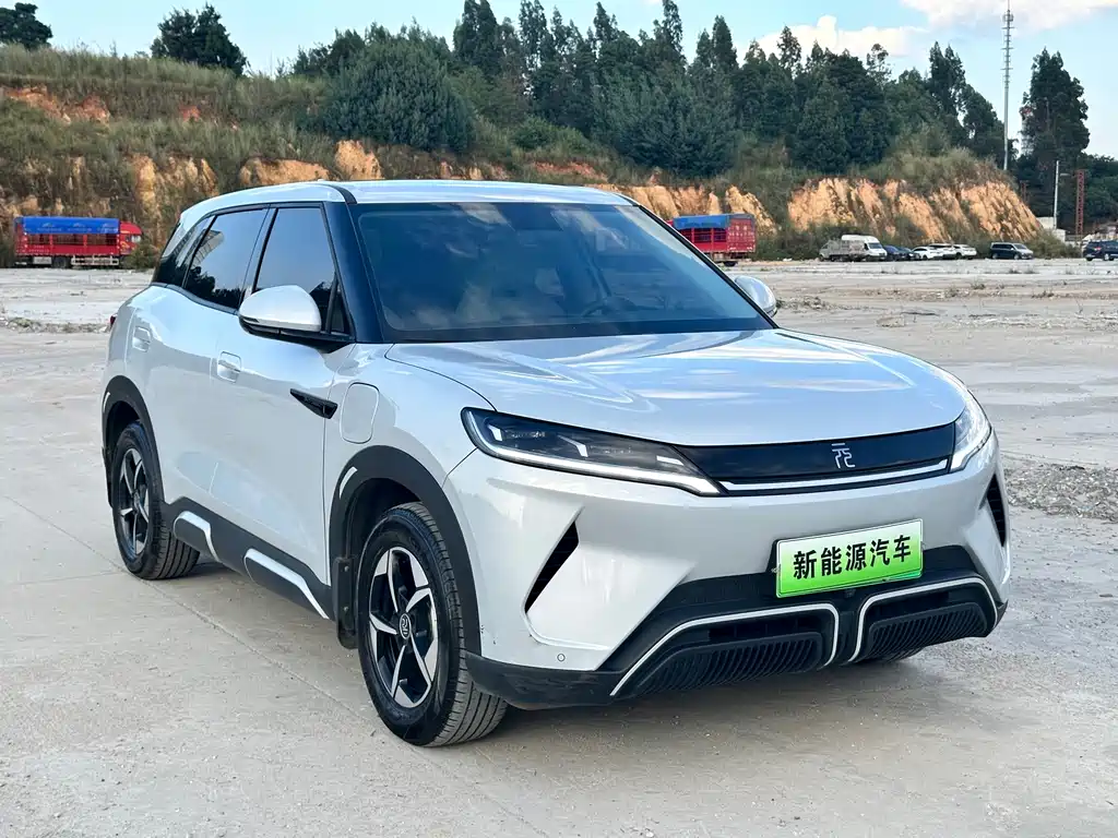 BYD Yuan UP — миниатюра 3