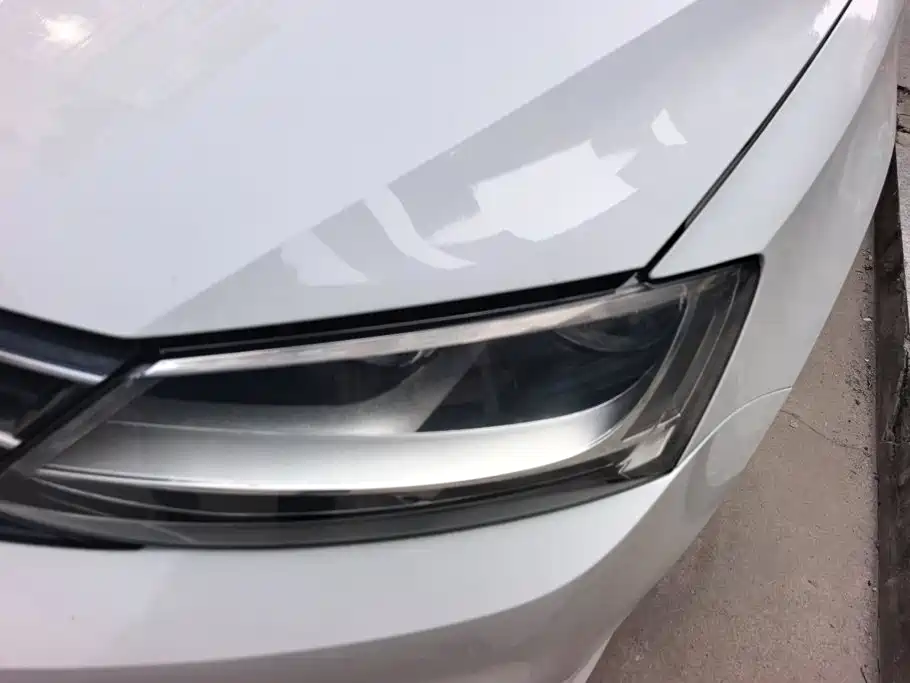 Volkswagen Sagitar — миниатюра 5