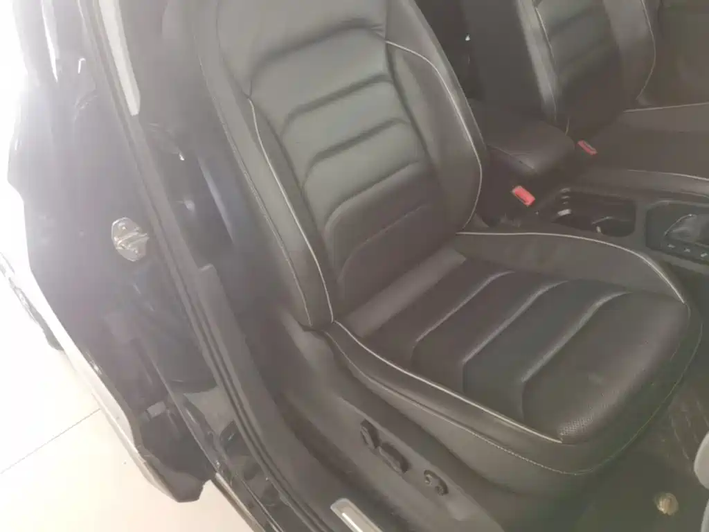 Volkswagen Tiguan L — миниатюра 25