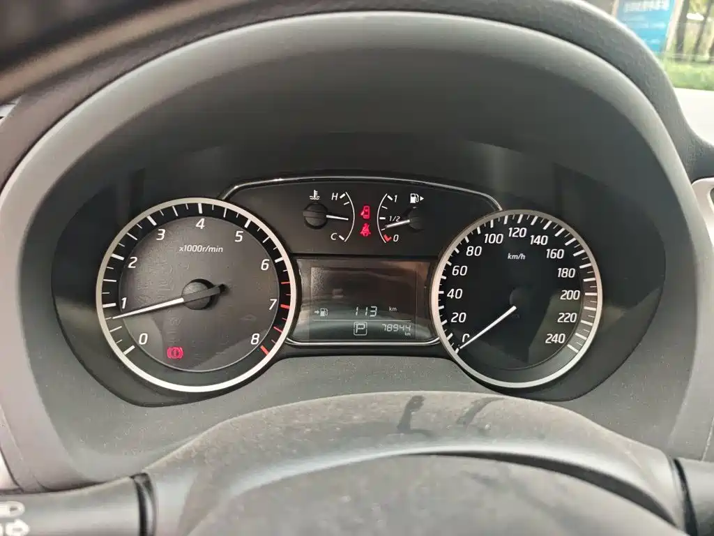 Nissan Sylphy — миниатюра 7