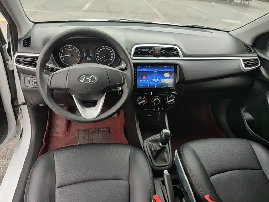 Hyundai Verna — миниатюра 10