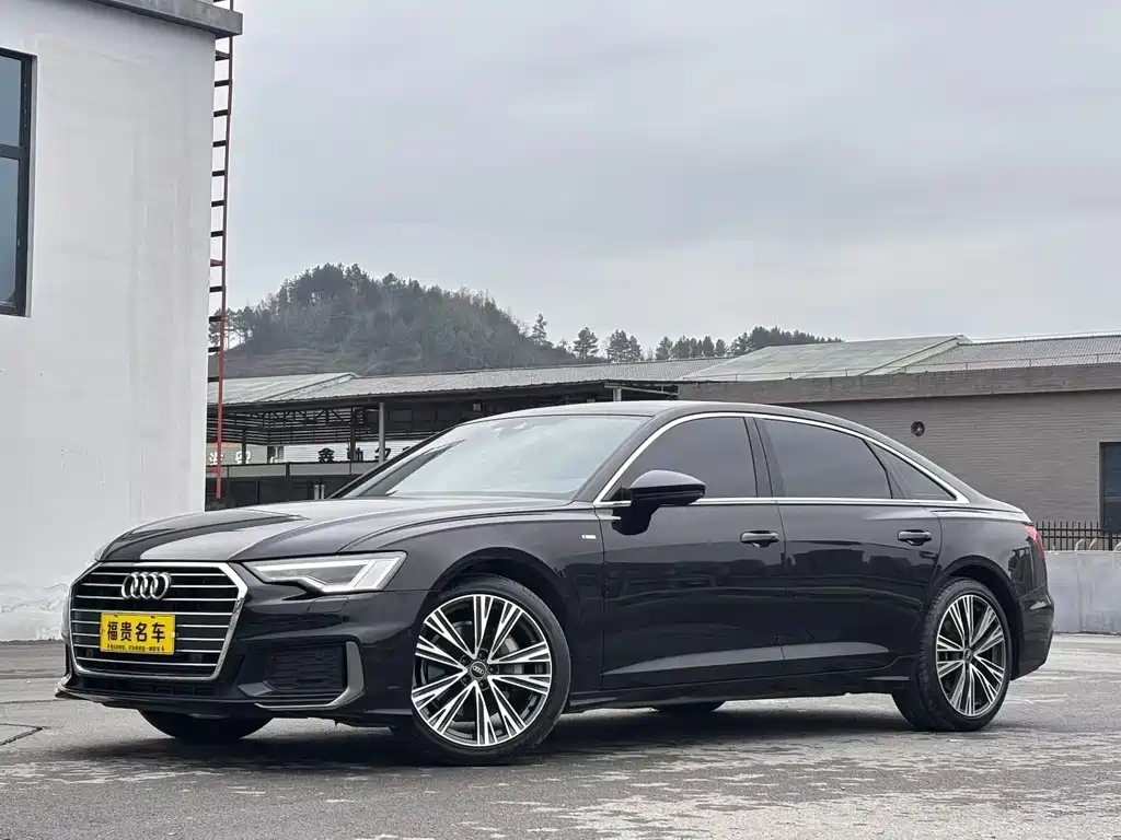 Audi A6L 2022