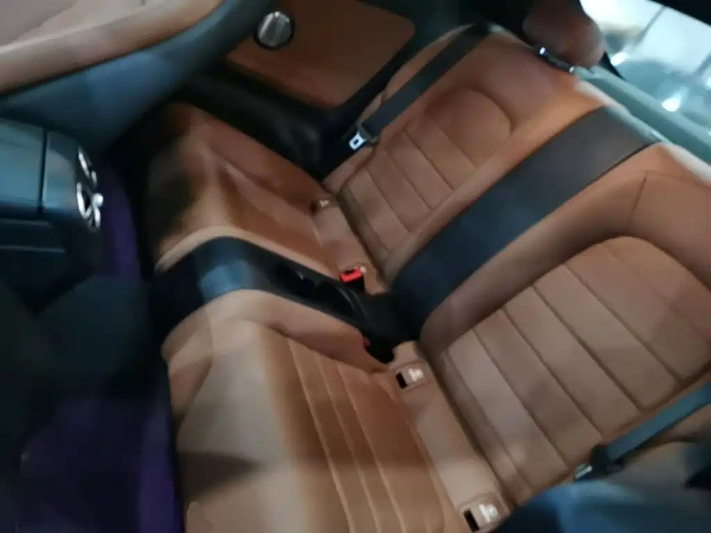 Mercedes-Benz C-Class (Import) — миниатюра 17