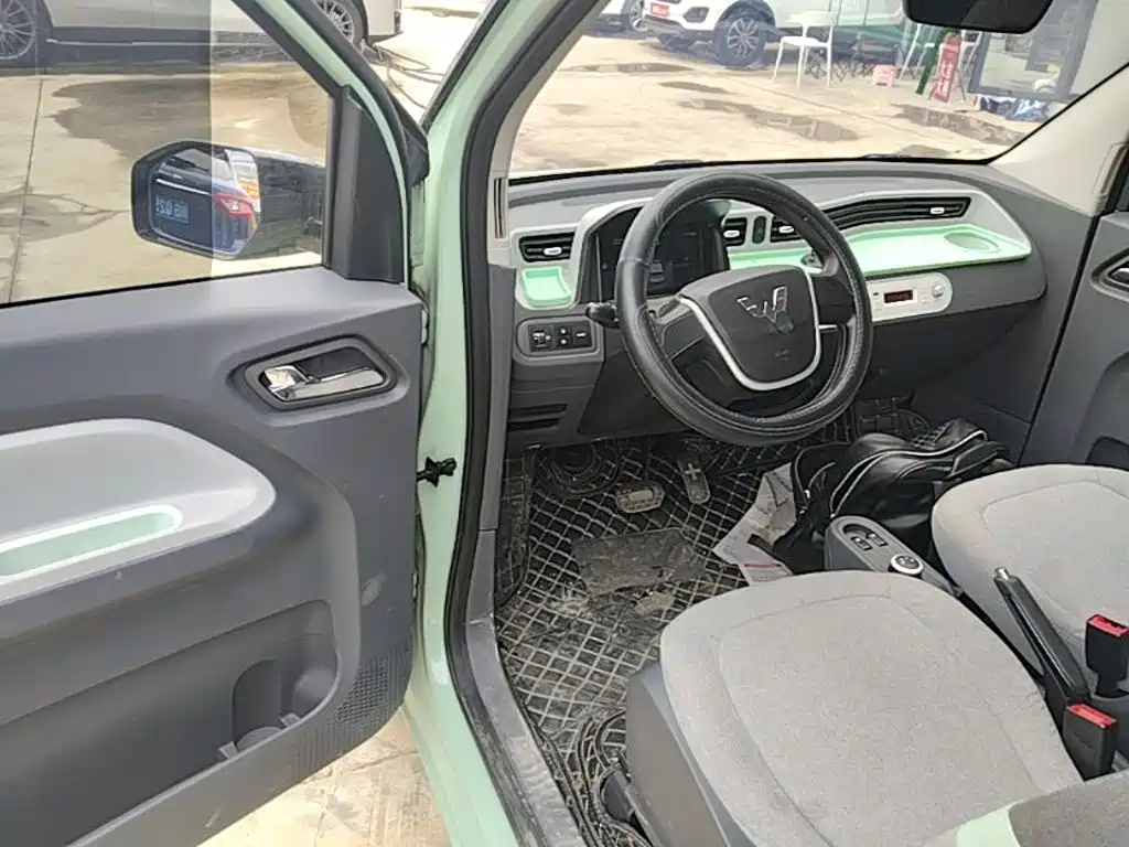 Wuling MINIEV — миниатюра 16