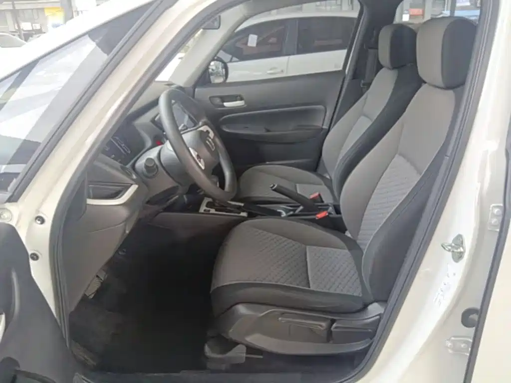 Honda Fit — миниатюра 15