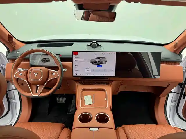 VOYAH Taishan X8 — миниатюра 2