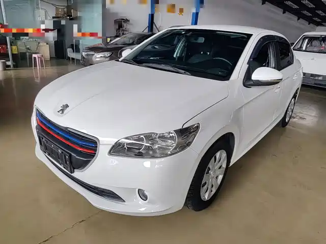 Peugeot 301