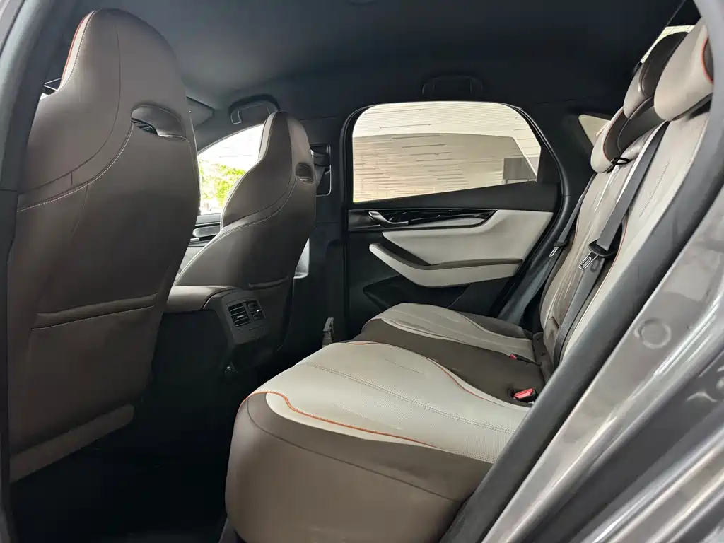 BYD Qin PLUS — миниатюра 8
