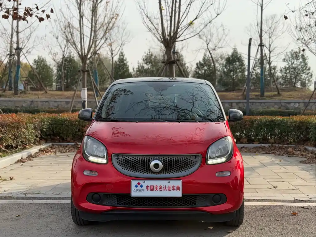 SMART FORFOUR