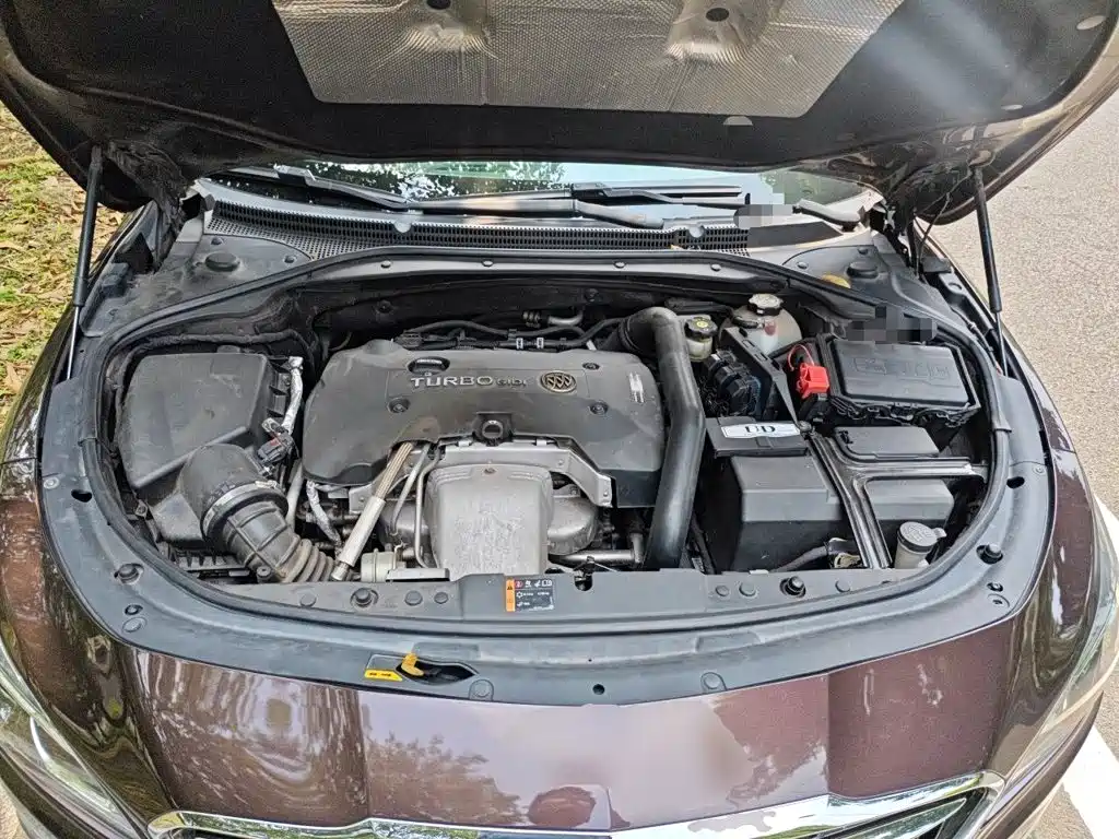 Buick LaCrosse — миниатюра 16
